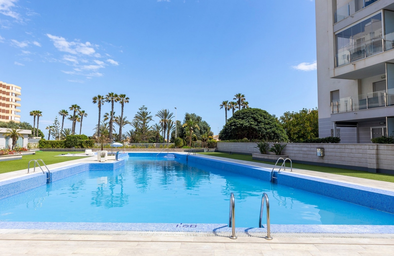 Reventa - Ground floor apartment - La Mata - Playa