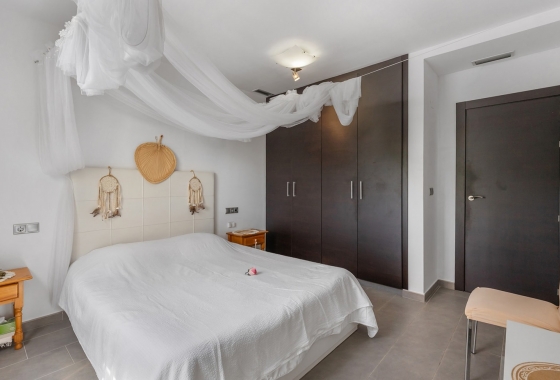 Reventa - Ground floor apartment - La Mata - Playa