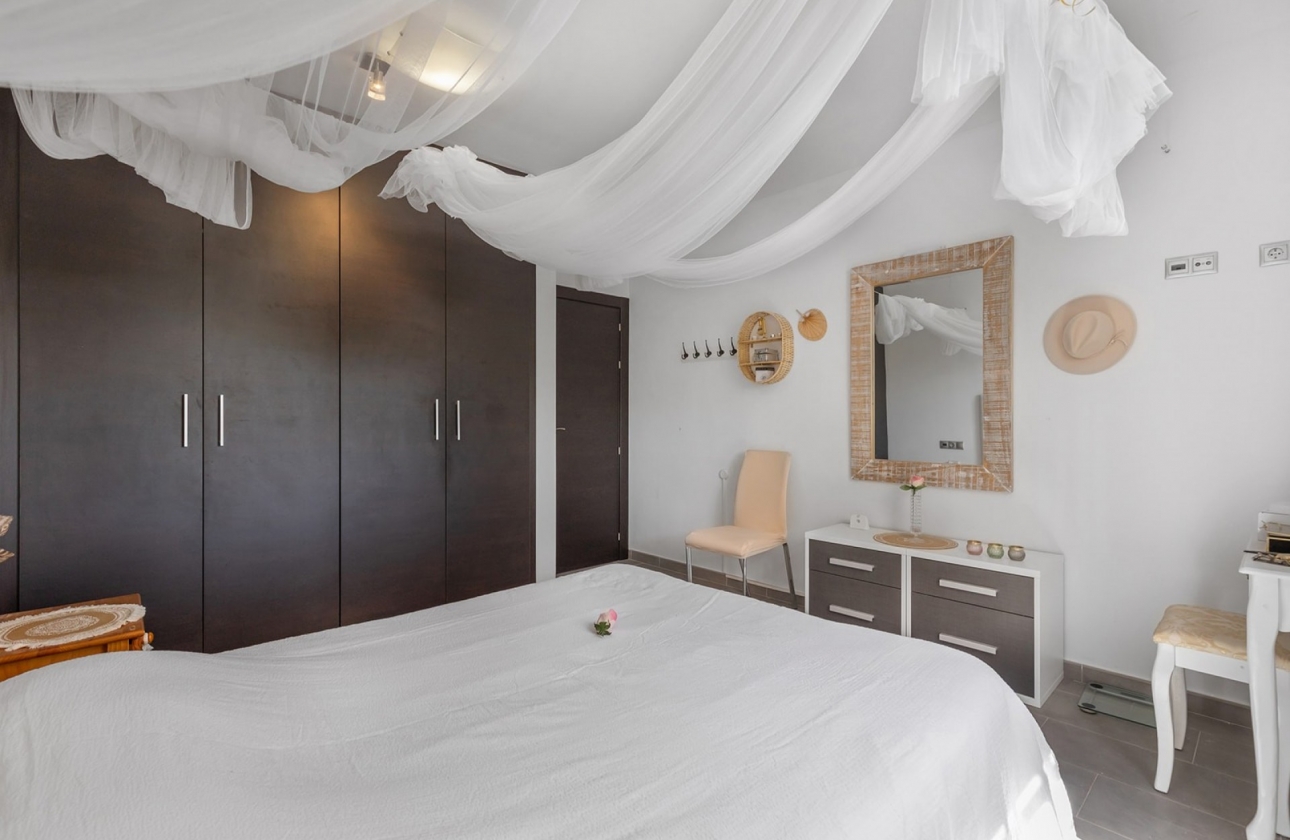 Reventa - Ground floor apartment - La Mata - Playa