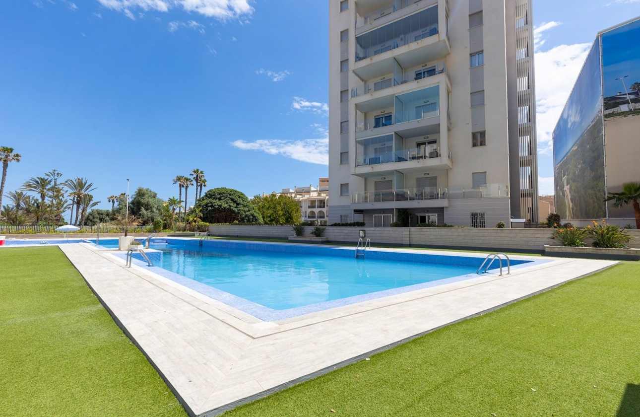 Reventa - Ground floor apartment - La Mata - Playa