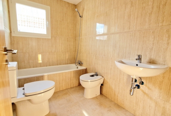 Nouvelle construction - Villa - Purias