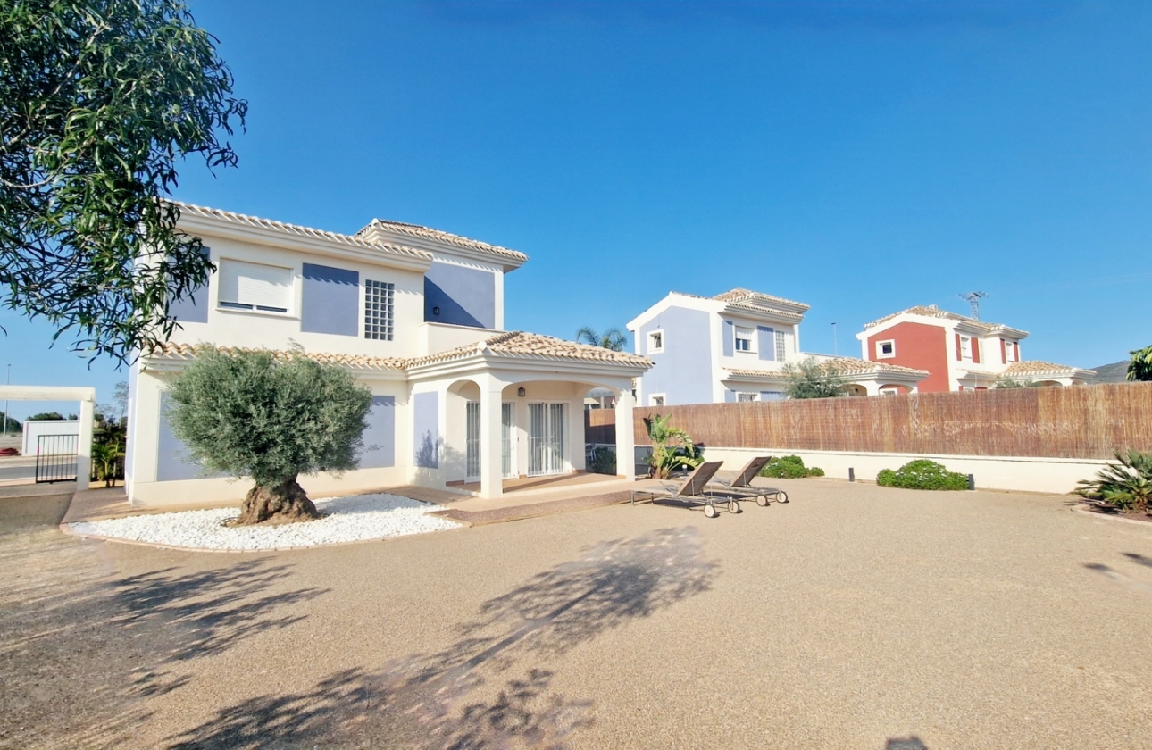 Nouvelle construction - Villa - Purias