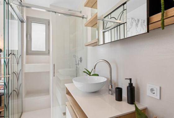 Nouvelle construction - Villa - Los Alcazares