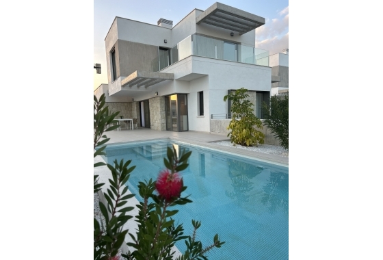 Obra nueva - Villa - Finestrat