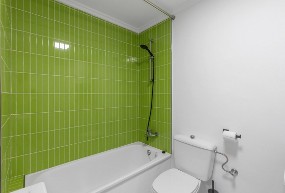 Resale - Apartment / flat - La Mata