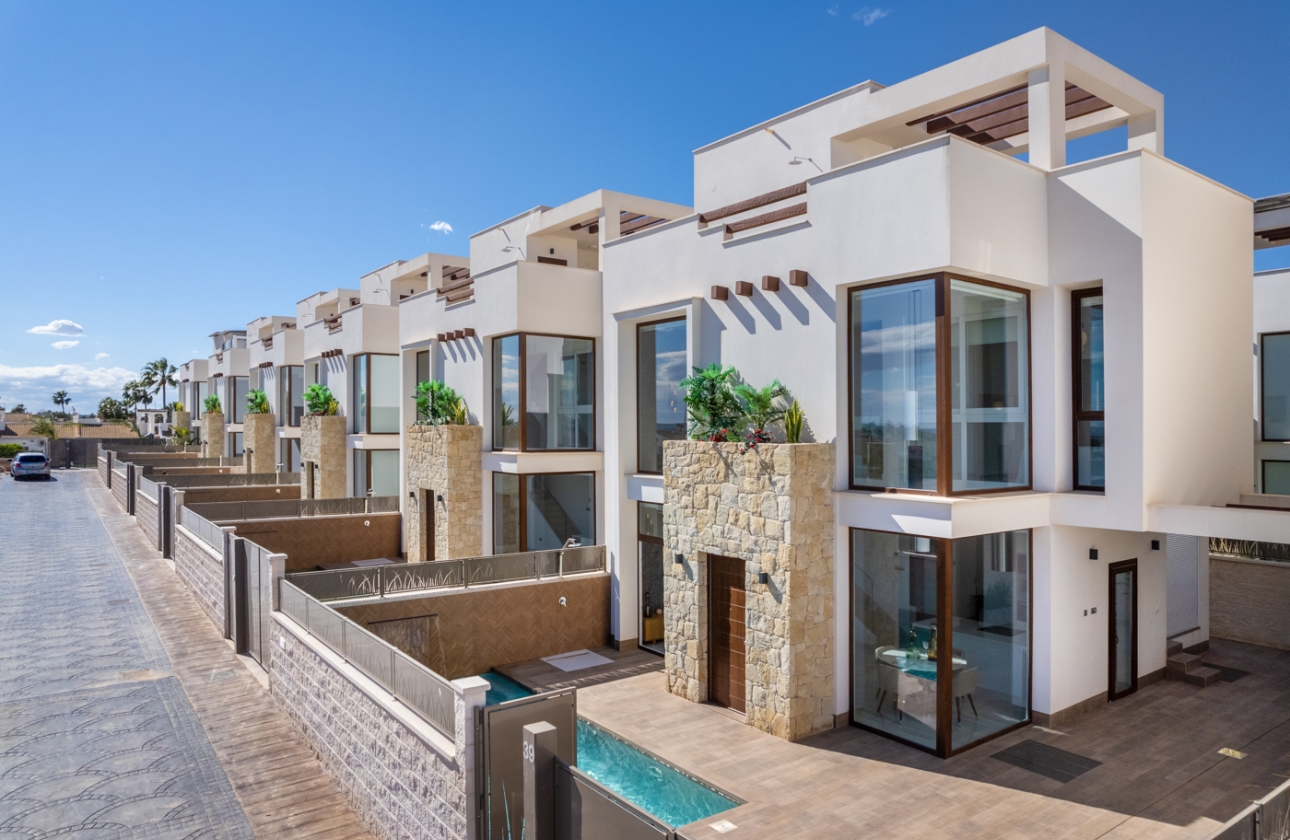 Obra nueva - Villa - Los Montesinos