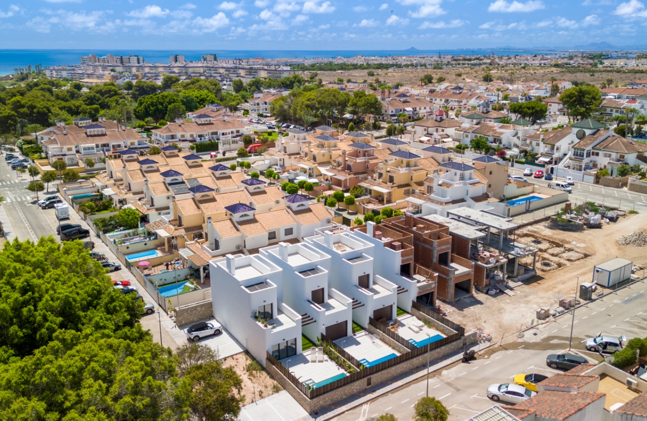 Obra nueva - detached - Pilar de la Horadada