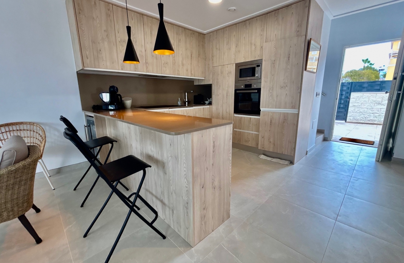 Nouvelle construction - Villa - Benijofar