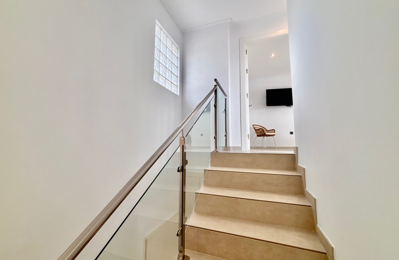 Nouvelle construction - Villa - Benijofar