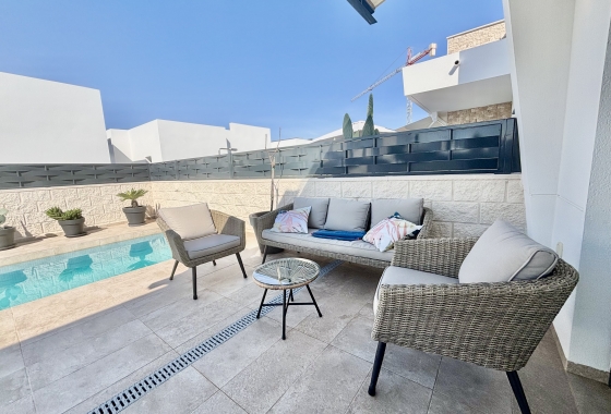 Nouvelle construction - Villa - Benijofar