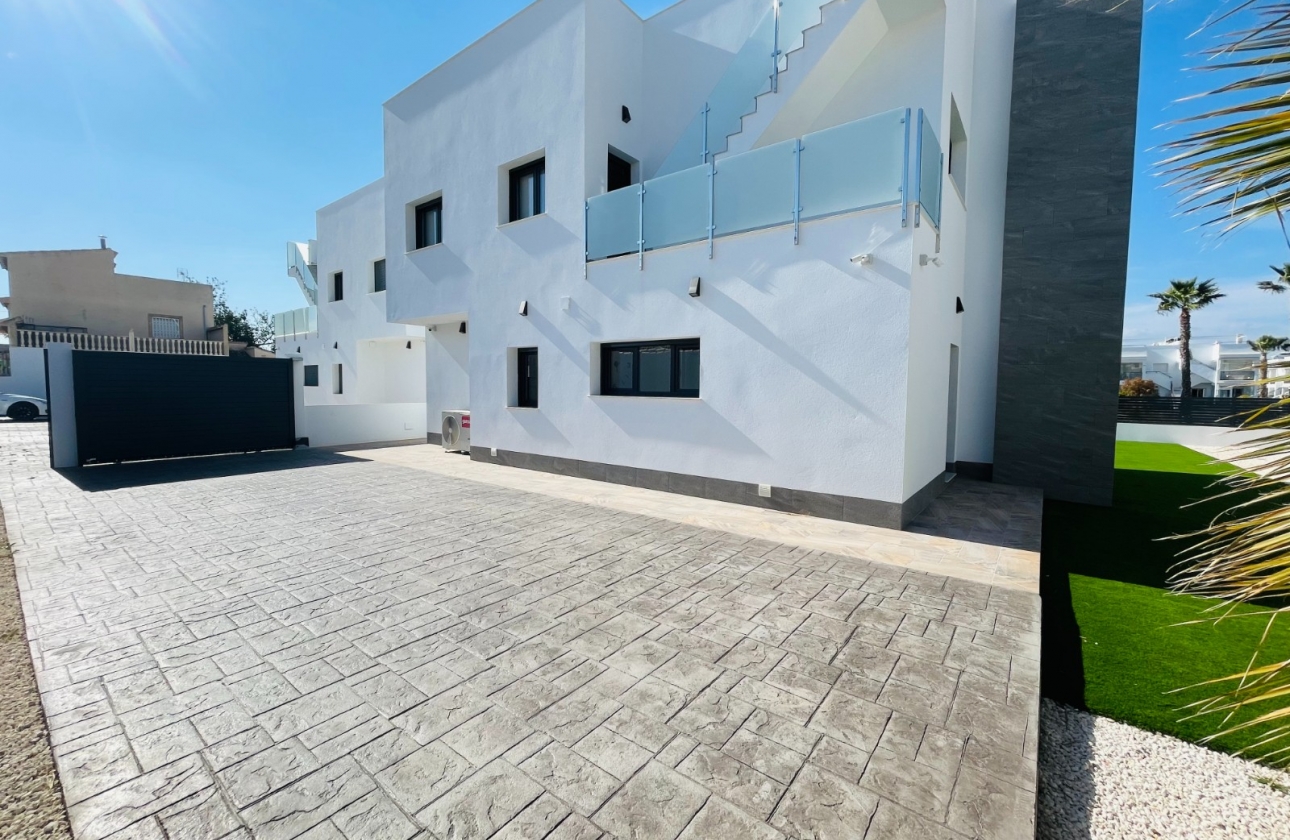 Nieuwbouw Woningen - Villa - Torrevieja