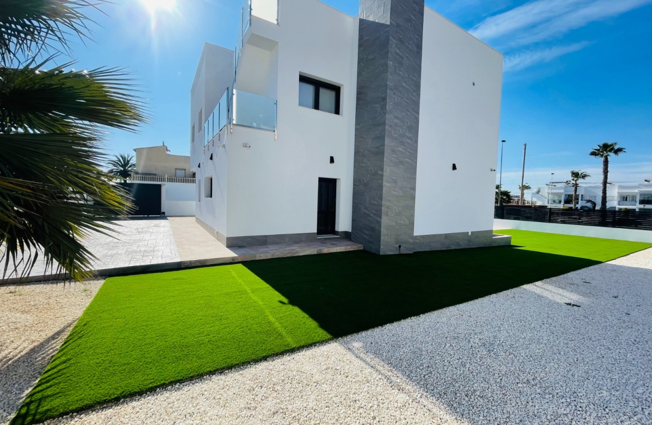 Nieuwbouw Woningen - Villa - Torrevieja
