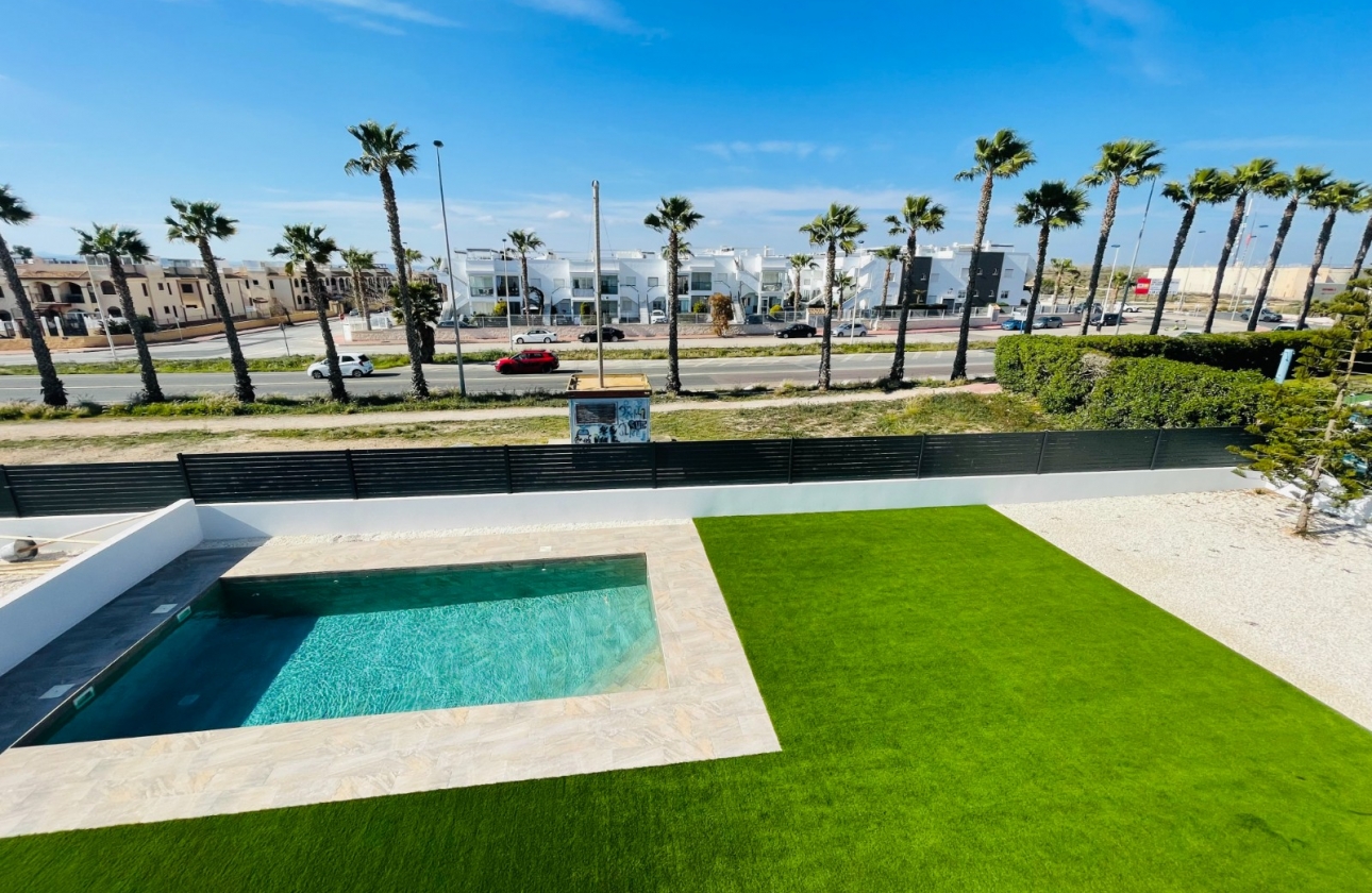 Nieuwbouw Woningen - Villa - Torrevieja