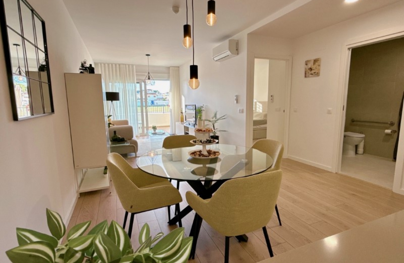 Reventa - Apartamento / piso - Pilar de la Horadada - Mil Palmeras