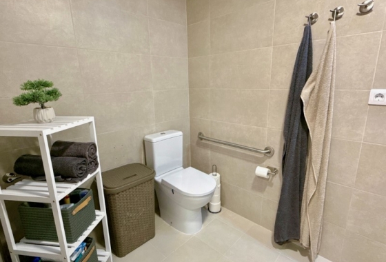 Reventa - Apartamento / piso - Pilar de la Horadada - Mil Palmeras