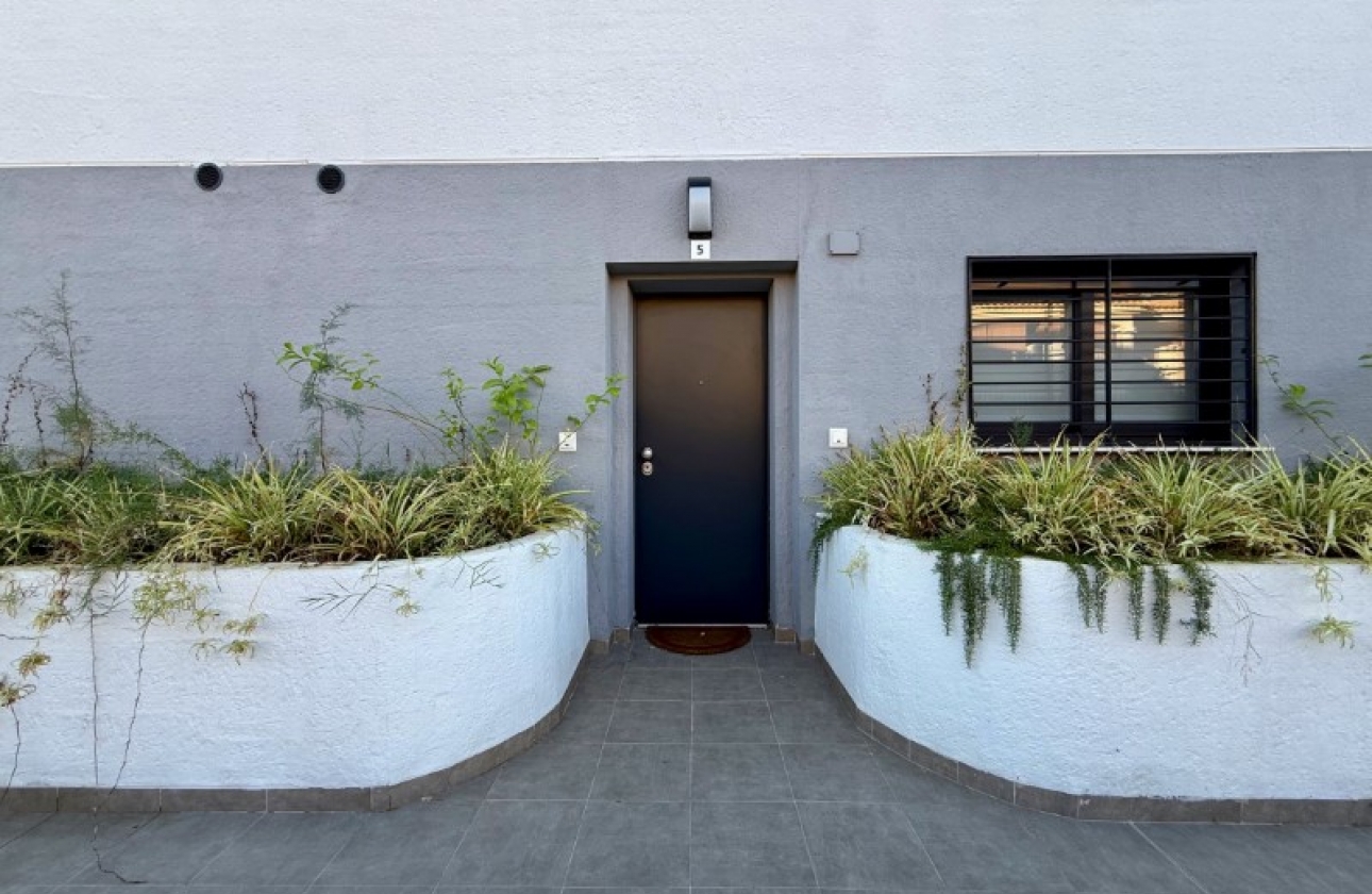 Reventa - Apartamento / piso - Pilar de la Horadada - Mil Palmeras