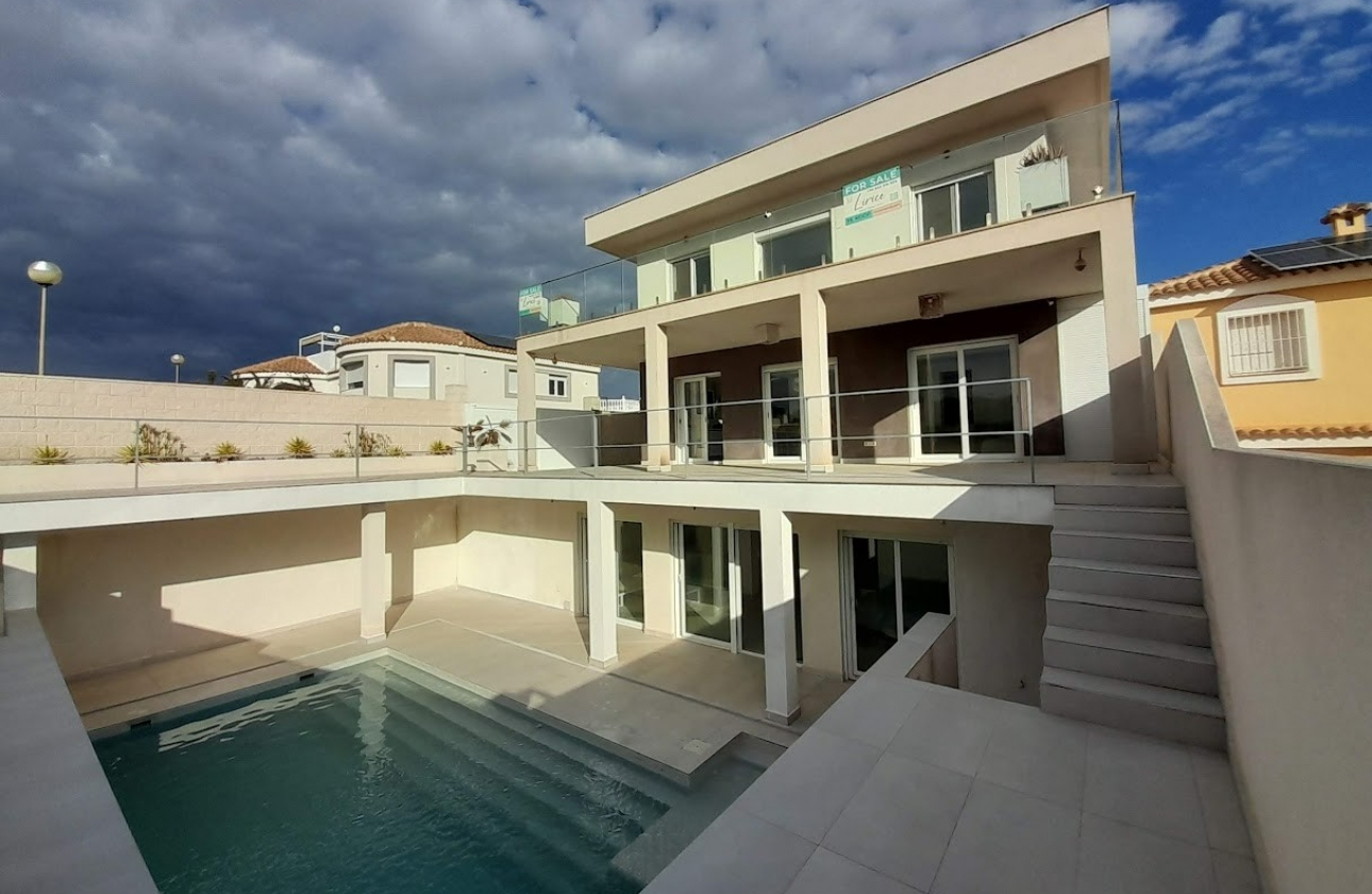 Herverkoop - Villa - Gran Alacant