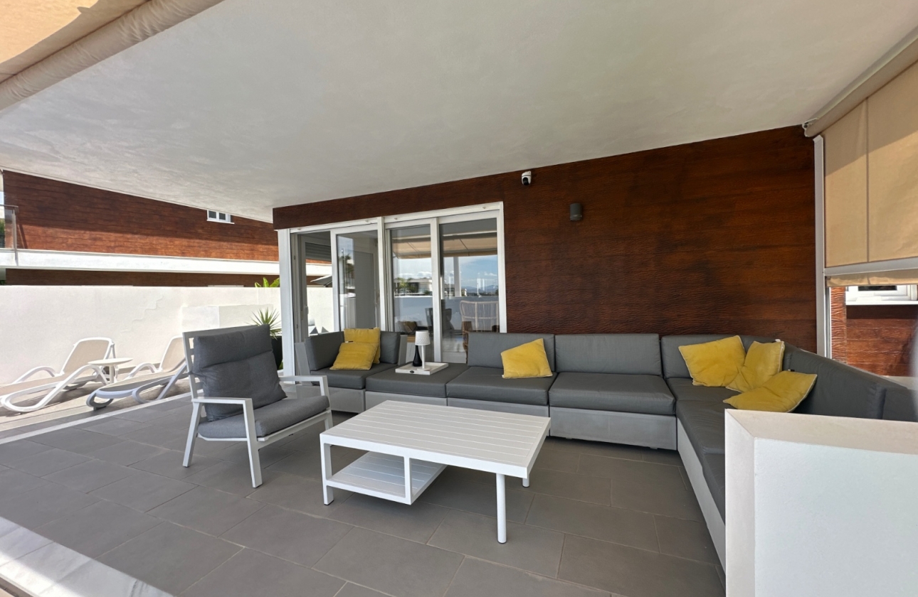 Resale - Villa - Gran Alacant