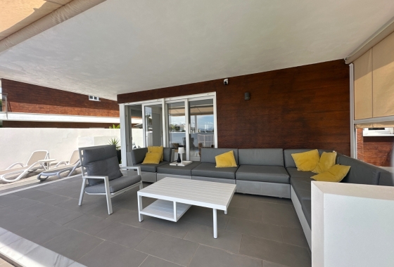 Resale - Villa - Gran Alacant