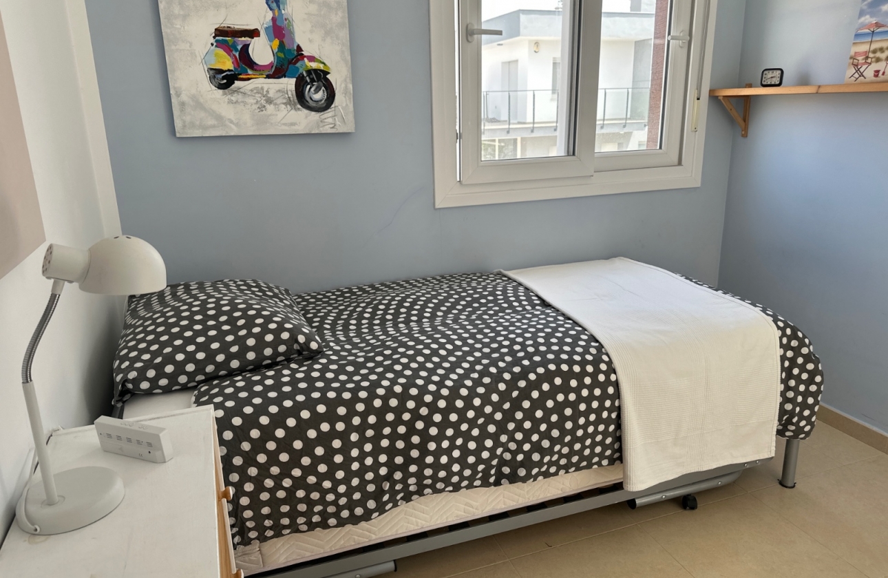 Resale - Villa - Gran Alacant