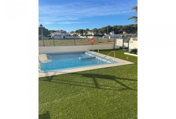Resale - Apartment / flat - Pilar de la Horadada - Mil Palmeras