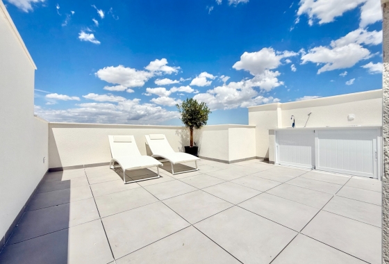 Neue Gebäude - Penthouse - Cox