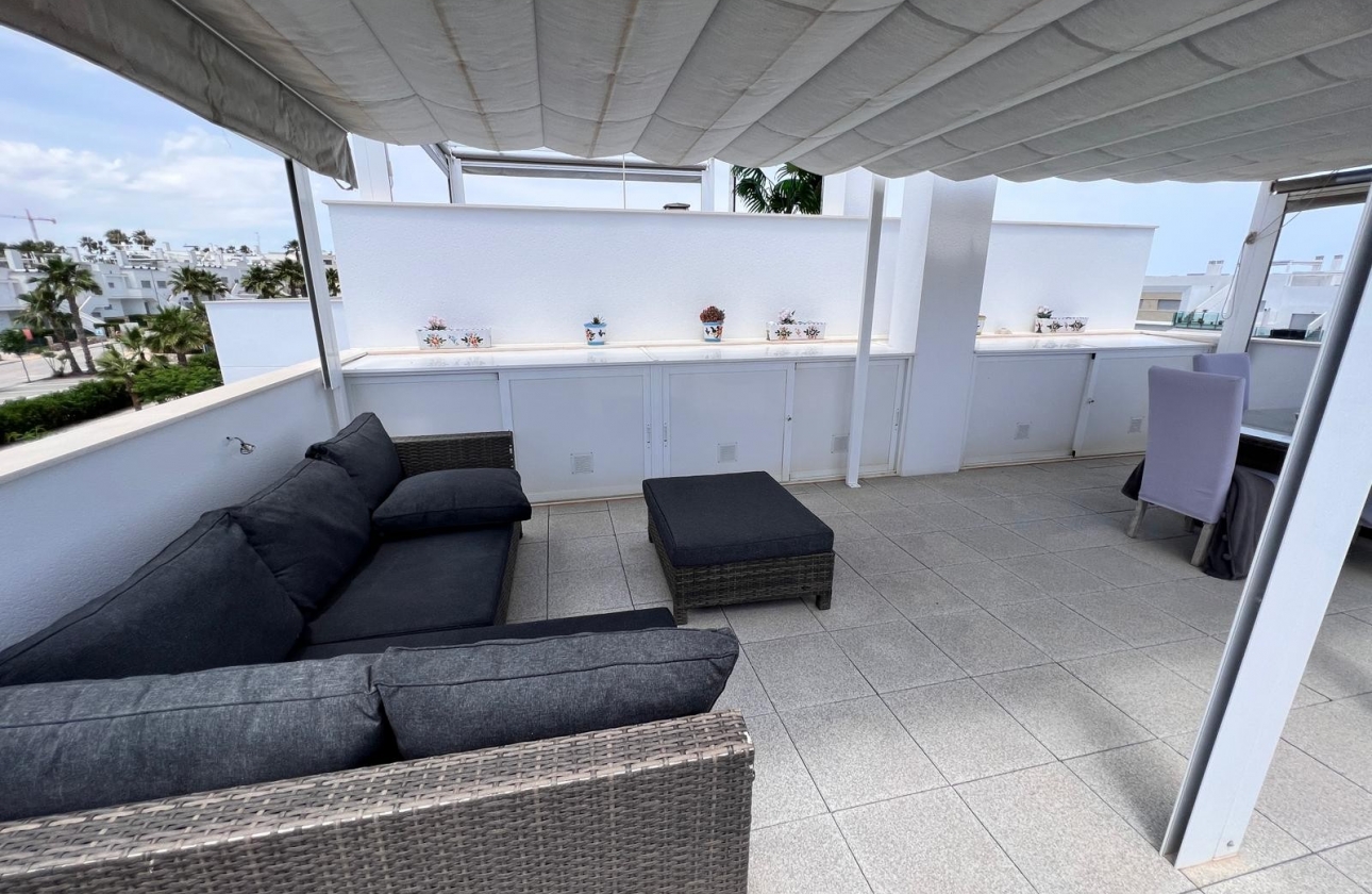 Resale - Apartment / flat - Vistabella Golf - Entre Naranjos
