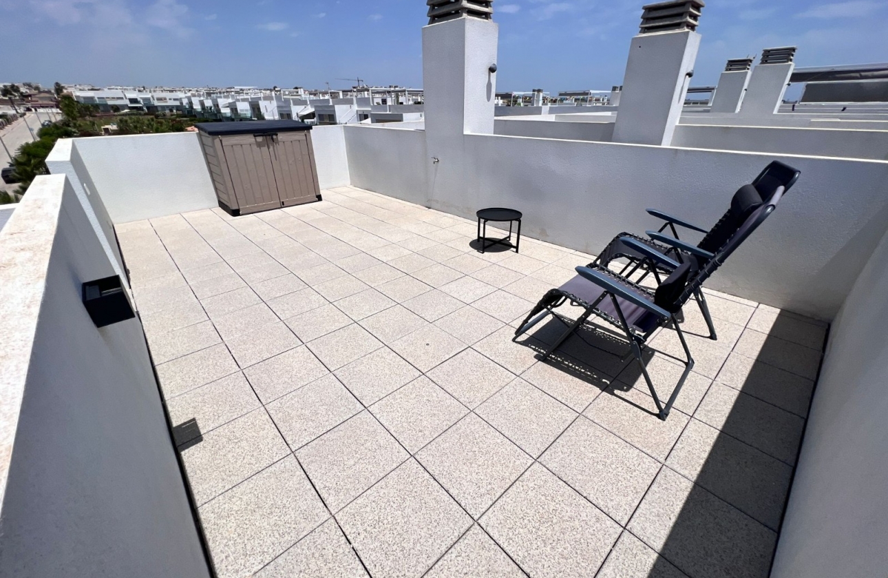 Resale - Apartment / flat - Vistabella Golf - Entre Naranjos