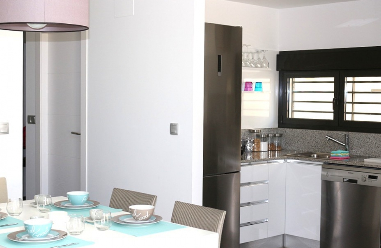 Resale - Villa - Orihuela Costa - La Zenia