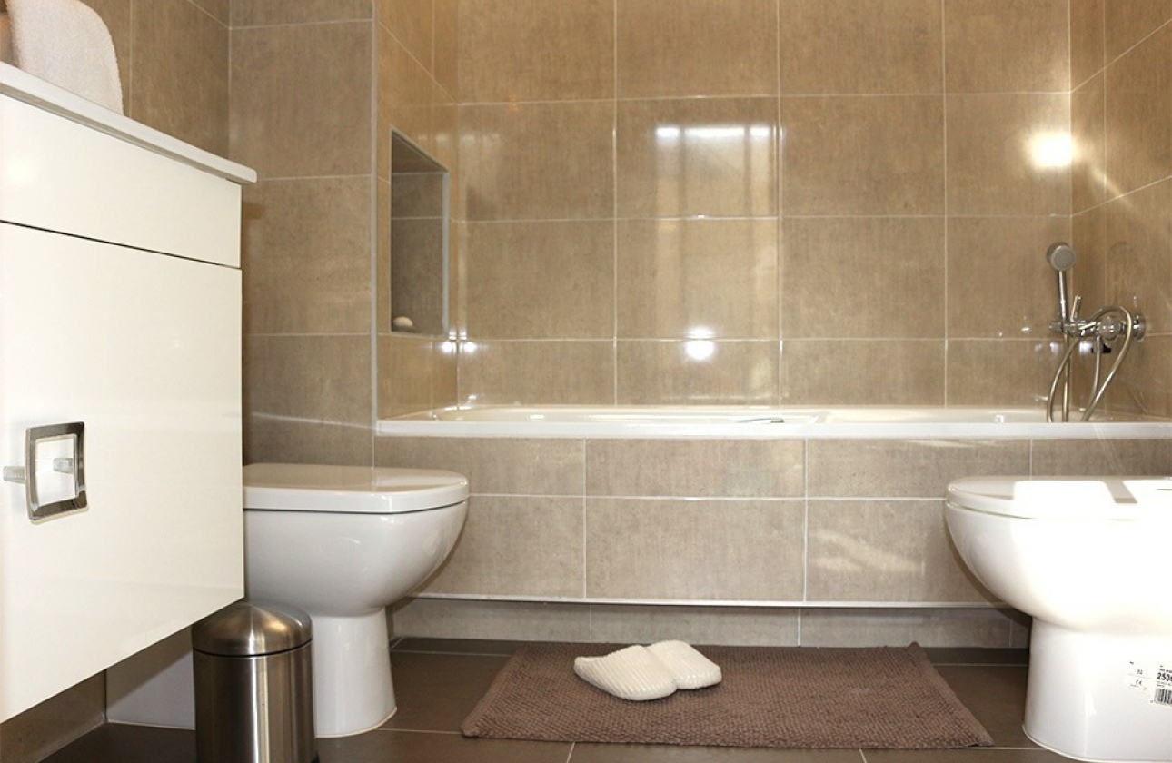 Resale - Villa - Orihuela Costa - La Zenia