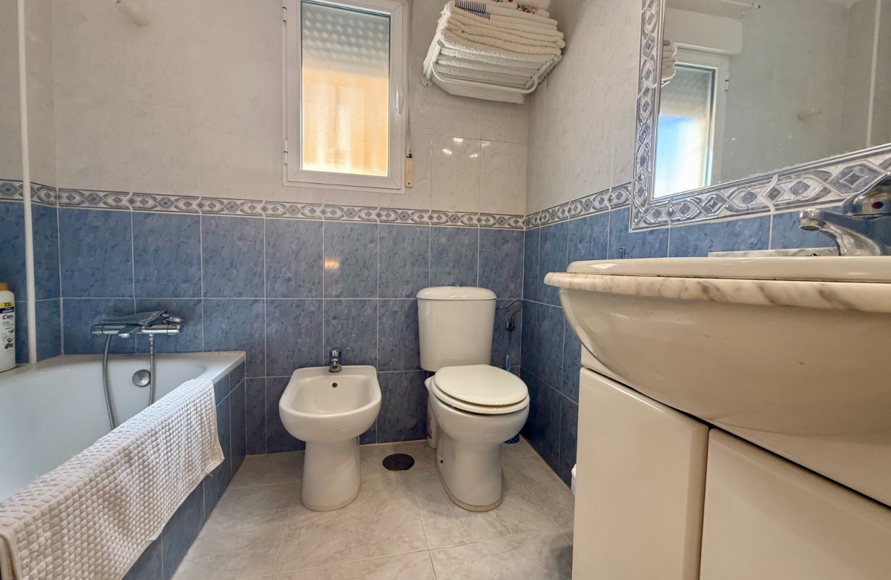 Herverkoop - Villa - Orihuela Costa - Villamartín