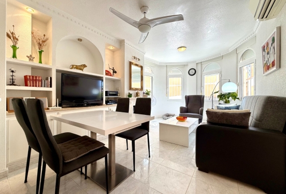 Herverkoop - Villa - Orihuela Costa - Villamartín