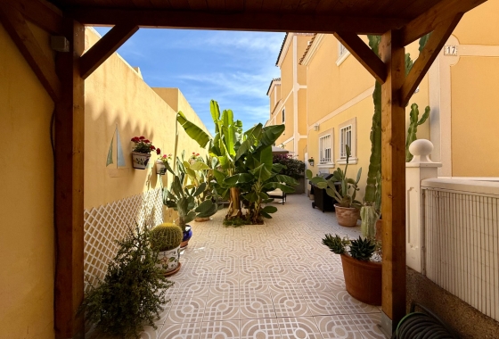 Herverkoop - Villa - Orihuela Costa - Villamartín