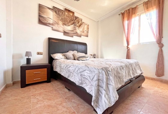 Herverkoop - Villa - Orihuela Costa - La Zenia