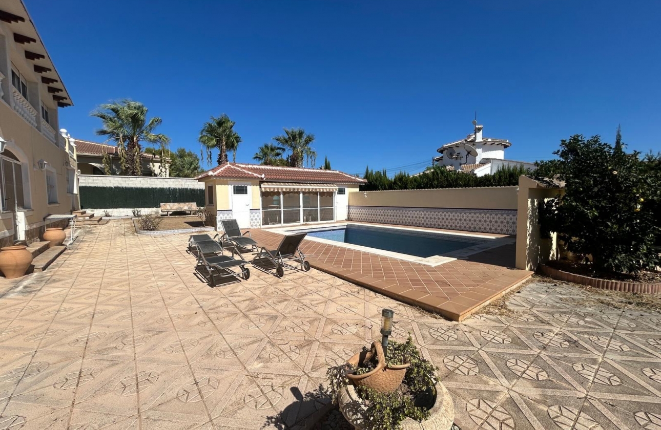 Resale - Villa - Ciudad Quesada - town