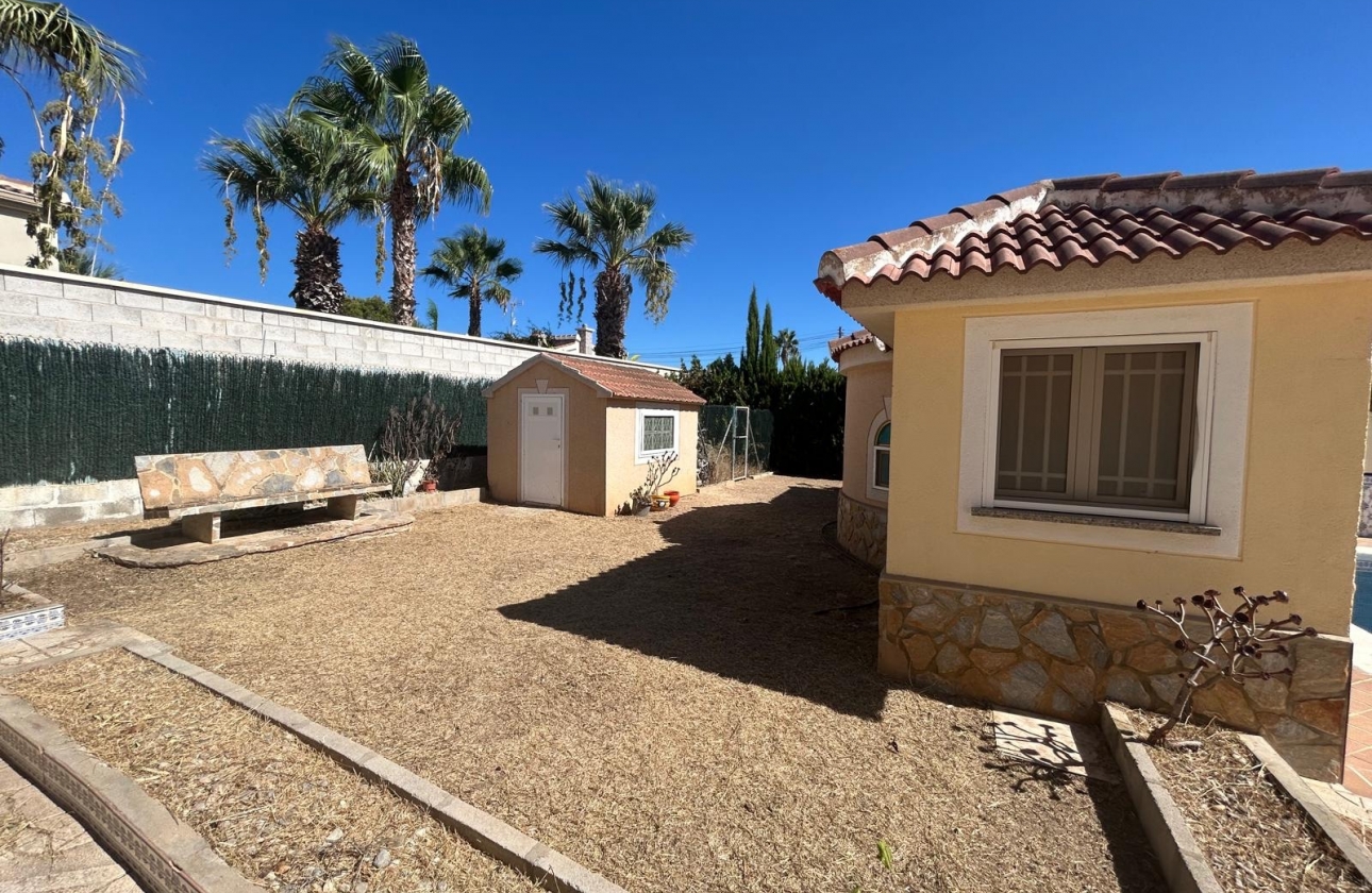 Resale - Villa - Ciudad Quesada - town