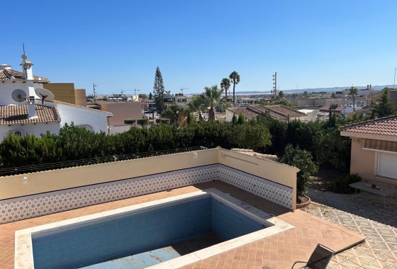 Resale - Villa - Ciudad Quesada - town