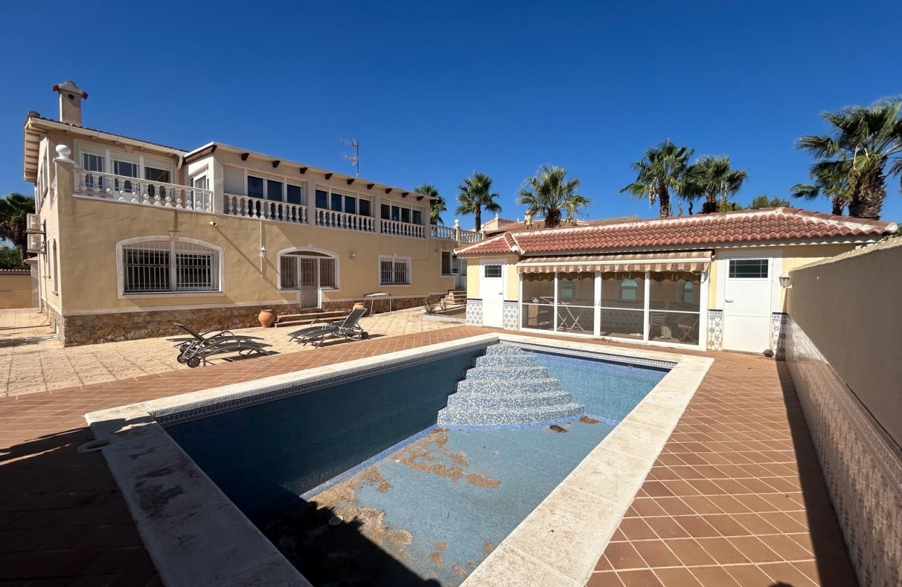 Resale - Villa - Ciudad Quesada - town