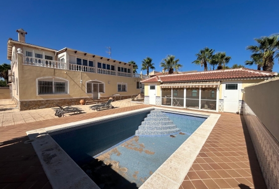 Resale - Villa - Ciudad Quesada - town