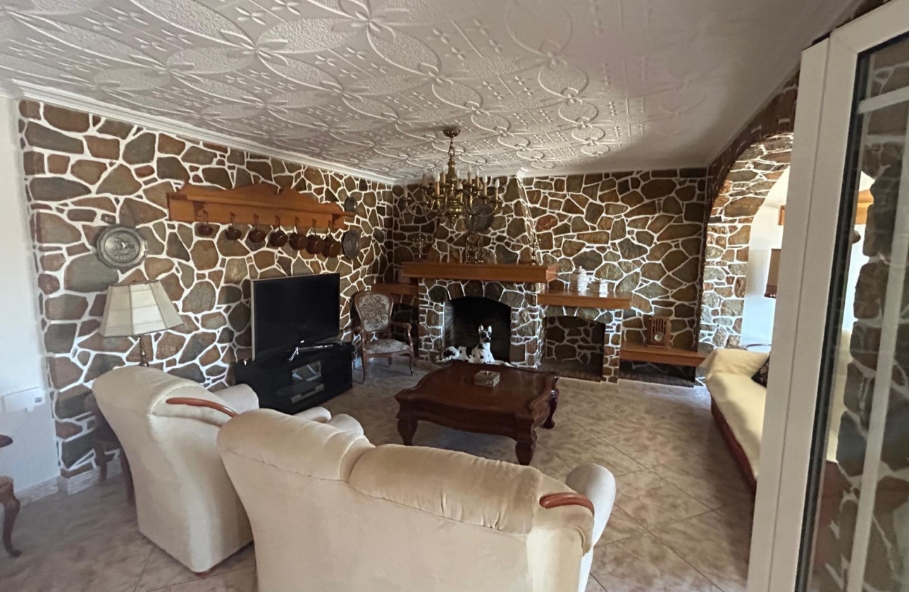 Resale - Villa - Ciudad Quesada - town