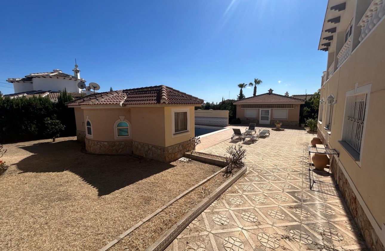 Resale - Villa - Ciudad Quesada - town