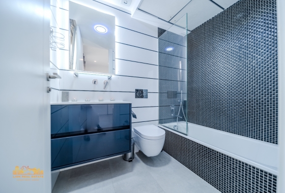 Resale - Villa - Orihuela Costa - Villamartín