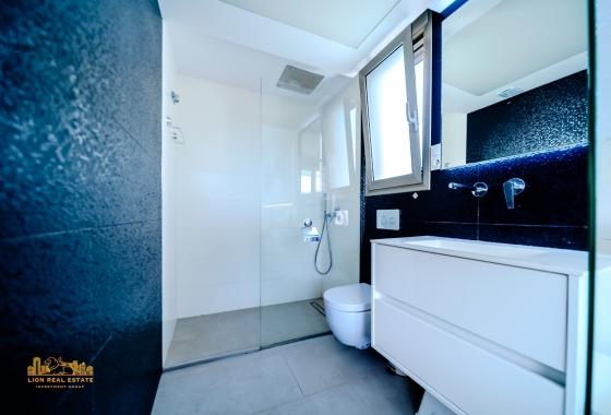 Resale - Villa - Orihuela Costa - Villamartín