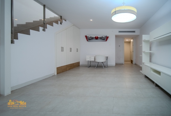 Resale - Villa - Orihuela Costa - Villamartín