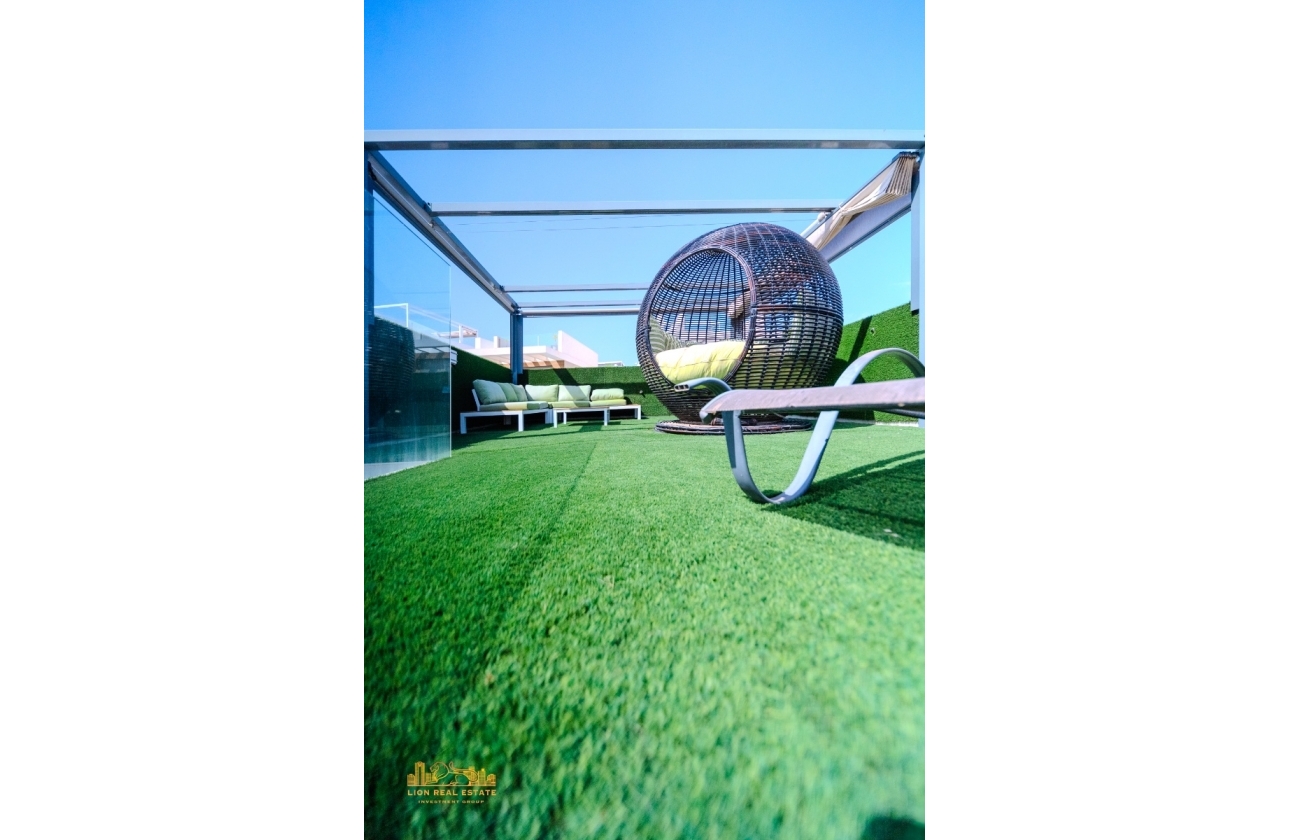 Resale - Villa - Orihuela Costa - Villamartín