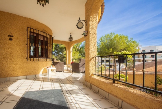 Resale - Villa - Villamartin - Res. Las Filipinas