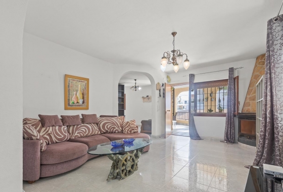 Resale - Villa - Villamartin - Res. Las Filipinas