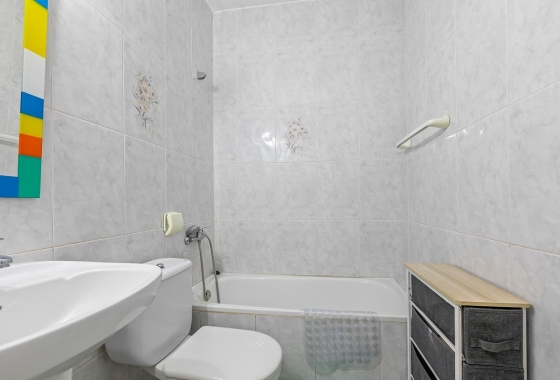 Resale - Villa - Villamartin - Res. Las Filipinas