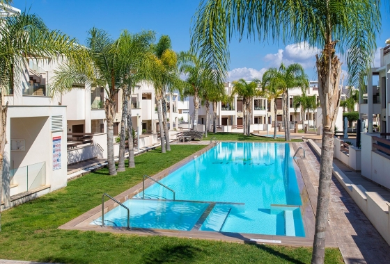 Resale - Apartment / flat - Los Balcones - Torrevieja