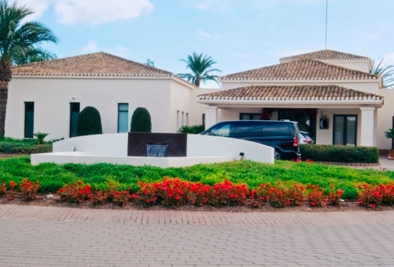 Resale - Apartment / flat - Orihuela Costa - Las Colinas golf